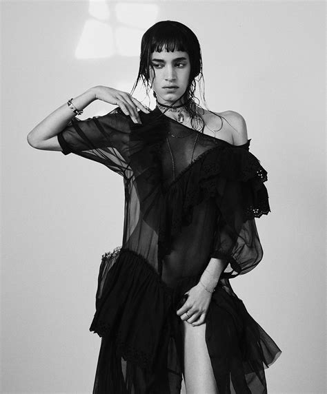 Sofia Boutella Nude And Sexy (21 Photos) 